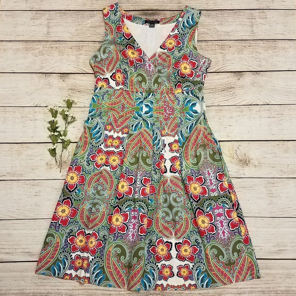 Tommy Hilfiger Pleated Floral Dress Pockets 2 A20